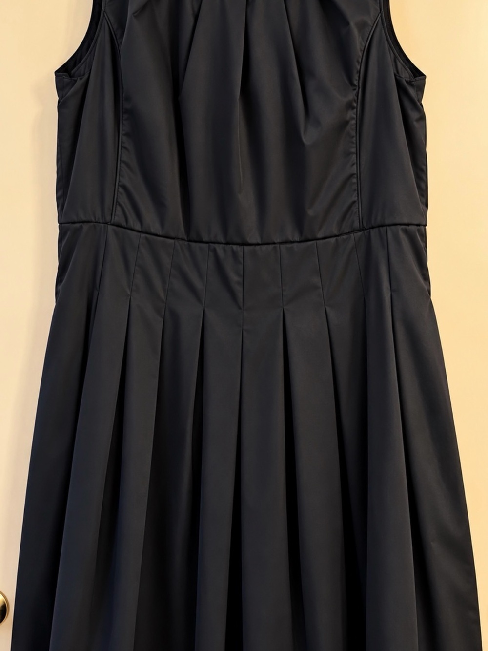 Talbots Black Sleeveless Pleated Midi Dress